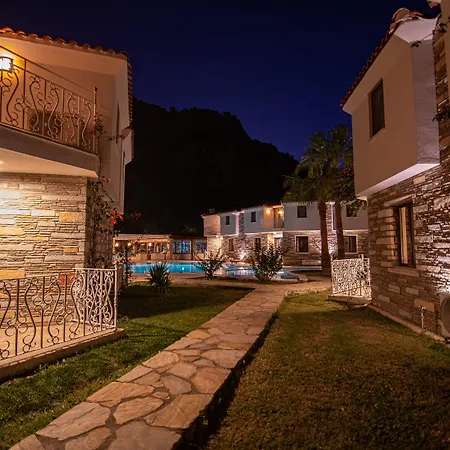 Turay Hotel 3*