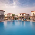 فندق Turay
